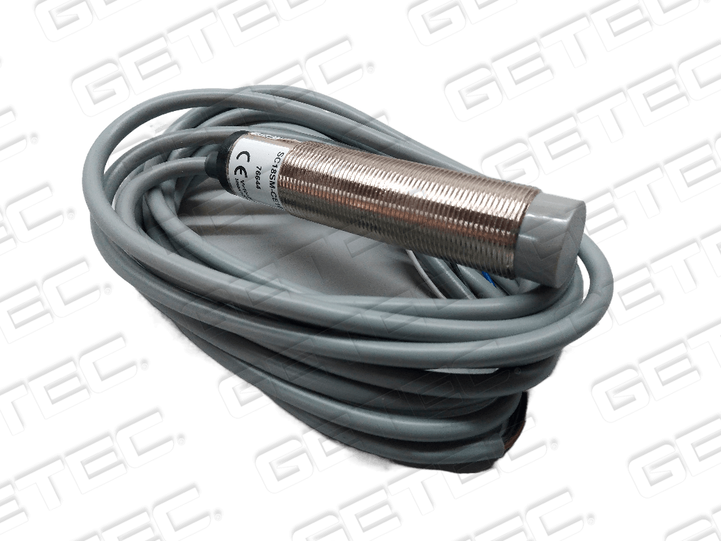 SC18SM-CE10 PNP NO+NC Sensor Capacitivo Aeco